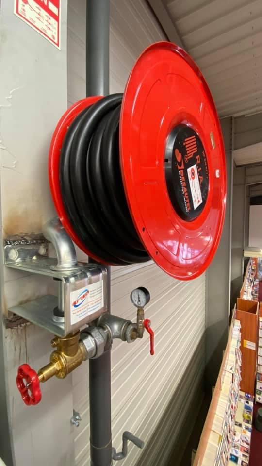 Toutes nos réalisations Installation contre incendie RIA Grande surface1.jpeg